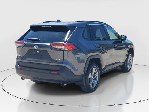 Certified 2025 Toyota RAV4 XLE w/ Convenience Package AWD/4WD image 3