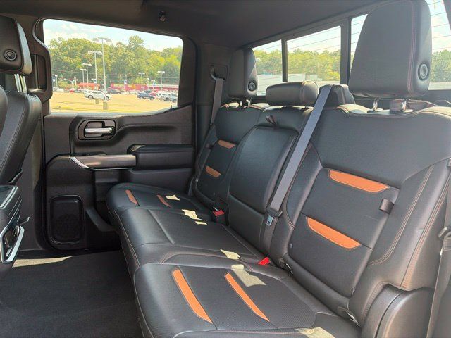 Used 2021 GMC Sierra 1500 AT4 w/ AT4 Premium Package AWD/4WD image 7