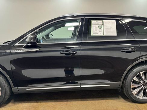 Used 2022 Lincoln Corsair Reserve w/ Elements Package image 34