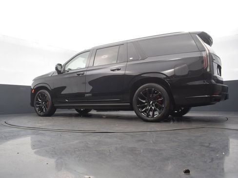 Certified 2023 Cadillac Escalade ESV Sport Platinum w/ LPO, ONYX Package image 53