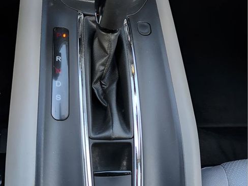 Used 2019 Honda HR-V EX image 23