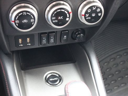 Used 2023 Mitsubishi Outlander Sport ES AWD/4WD image 15