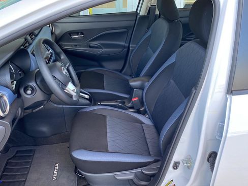 Certified 2025 Nissan Versa SV w/ Trunk Package FWD image 17