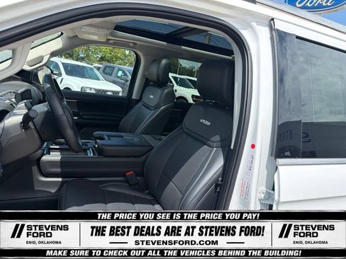 Used 2025 Ford Expedition Max Platinum AWD/4WD image 16