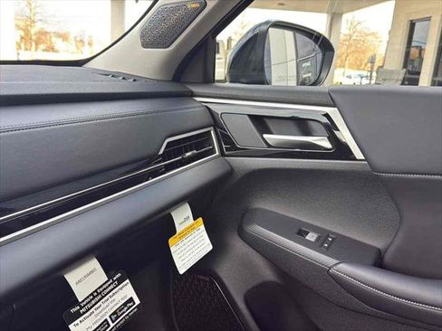 New 2026 Mitsubishi Outlander SE image 28