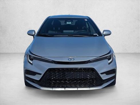 Used 2024 Toyota Corolla SE FWD image 2