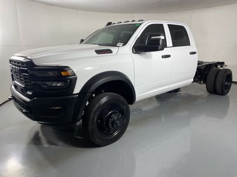 New 2025 RAM 5500 Tradesman RWD image 4