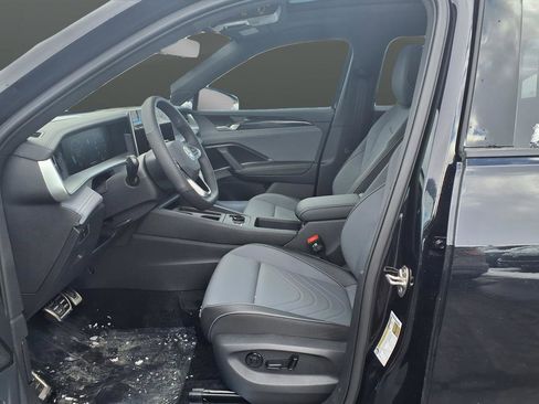 New 2026 Volkswagen Tiguan SE R-Line image 49