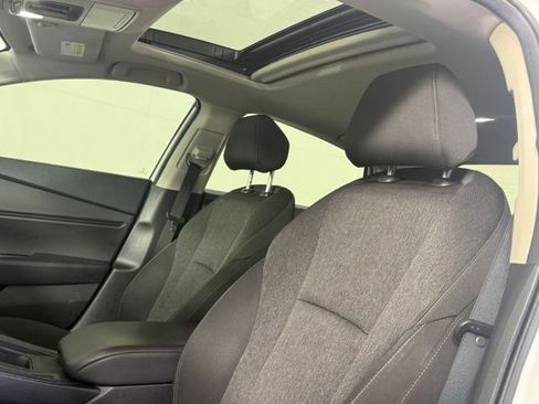 Used 2025 Honda Accord SE image 5