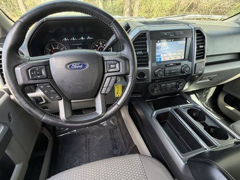Used 2018 Ford F150 XLT w/ Equipment Group 302A Luxury image 21