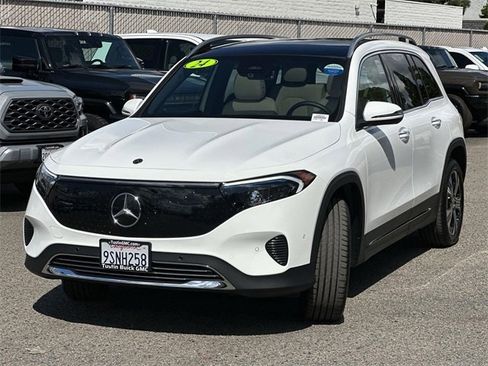 Used 2024 Mercedes-Benz EQB 250+ image 8