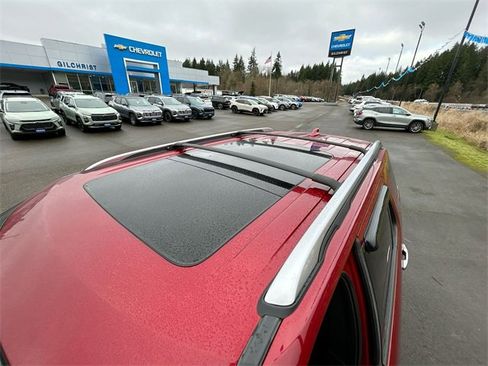 Used 2016 Ford Explorer Platinum image 21