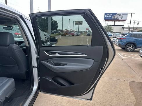 Used 2020 Buick Enclave Premium w/ Sun and Sites Package FWD image 16