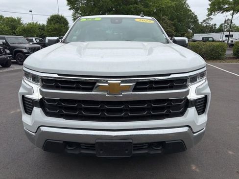 Used 2025 Chevrolet Silverado 1500 LT AWD/4WD image 8