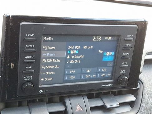 Used 2021 Toyota RAV4 LE image 16