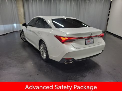 Used 2019 Toyota Avalon Limited w/ Advanced Safety Package FWD image 6