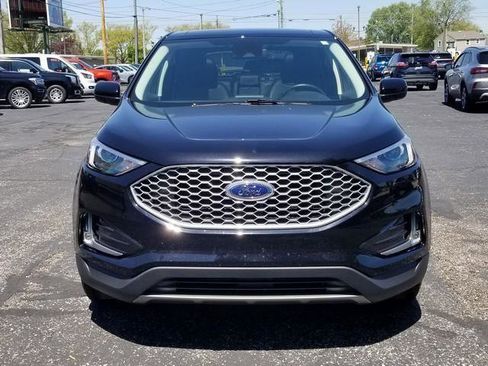 Used 2023 Ford Edge SEL w/ Convenience Package AWD/4WD image 2