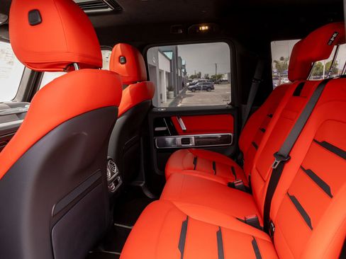 Used 2025 Mercedes-Benz G 63 AMG 4MATIC image 21