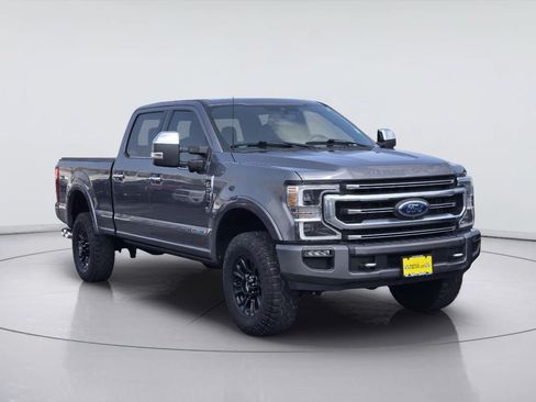 Used 2022 Ford F250 Platinum w/ Tremor Off-Road Package AWD/4WD image 3
