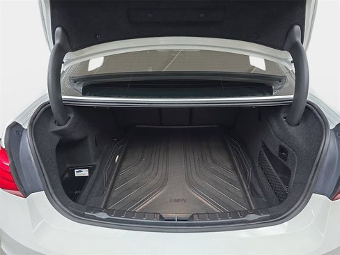 Used 2017 BMW 330e image 15