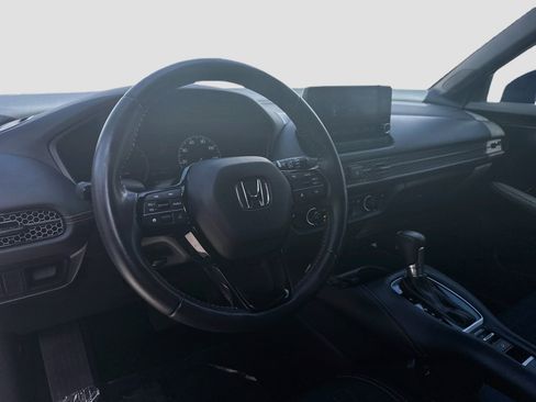 Used 2024 Honda HR-V Sport image 9