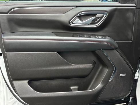 Used 2022 Chevrolet Tahoe RST w/ Sport Performance Package image 12