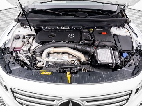 New 2025 Mercedes-Benz GLB 250 GLB 250 image 27