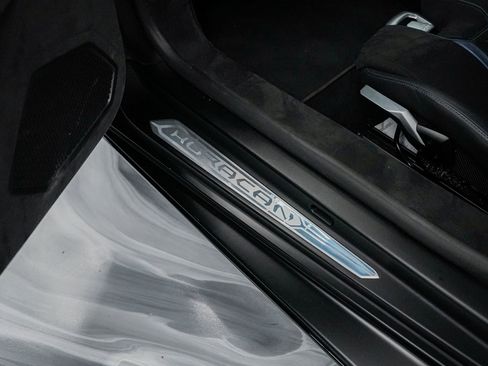 Used 2023 Lamborghini Huracan Tecnica RWD image 28