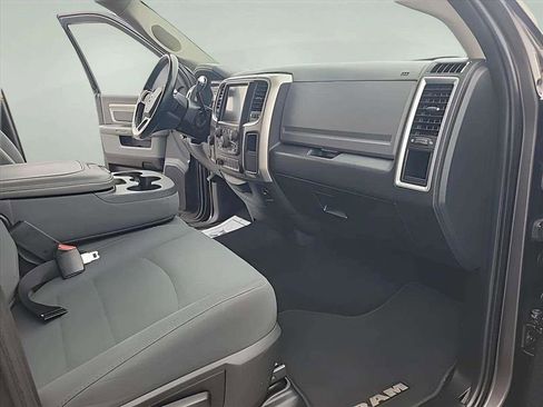 Used 2017 RAM 2500 SLT w/ Snow Chief Group AWD/4WD image 26