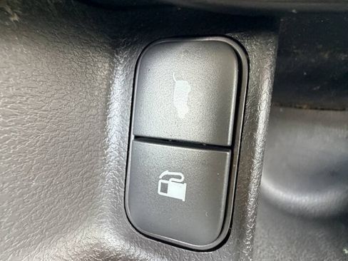 Used 2012 Acura MDX w/ Technology Package AWD/4WD image 18