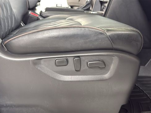 Used 2023 Nissan Armada Platinum w/ Cargo Package image 21