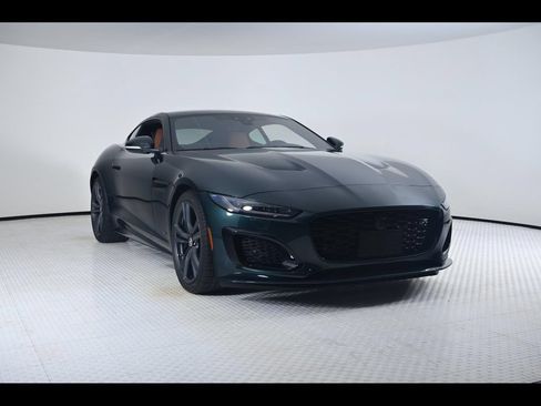 Used 2024 Jaguar F-TYPE R AWD/4WD image 7