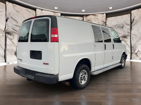 Used 2016 GMC Savana 2500 image 8