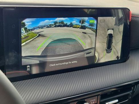 New 2026 Nissan Kicks SR w/ SR Premium Package FWD image 11