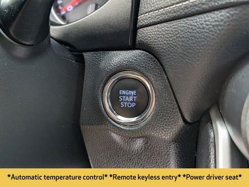 Used 2020 Toyota RAV4 XLE Premium image 7