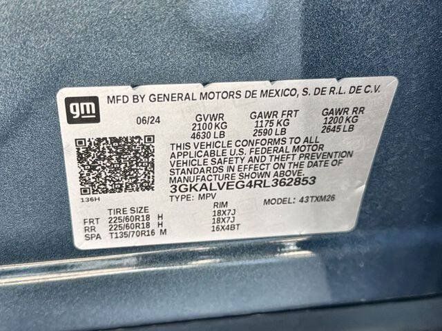 Used 2024 GMC Terrain SLT AWD/4WD image 33