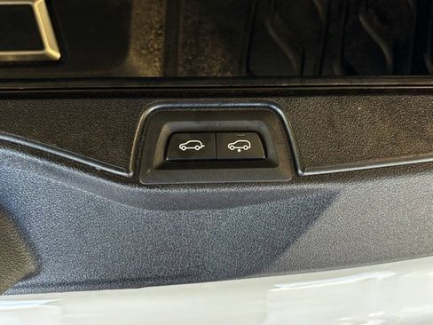 Used 2021 BMW X5 xDrive45e w/ Premium Package image 41