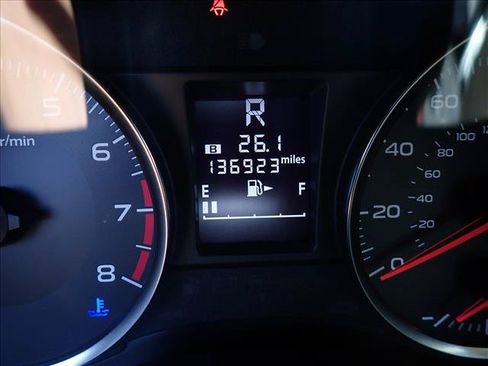 Used 2013 Subaru Crosstrek 2.0i Limited AWD/4WD image 23