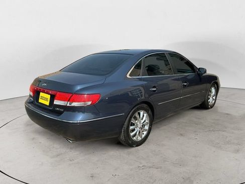 Used 2006 Hyundai Azera Limited FWD image 5