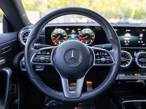 Used 2023 Mercedes-Benz CLA 250 4MATIC image 30