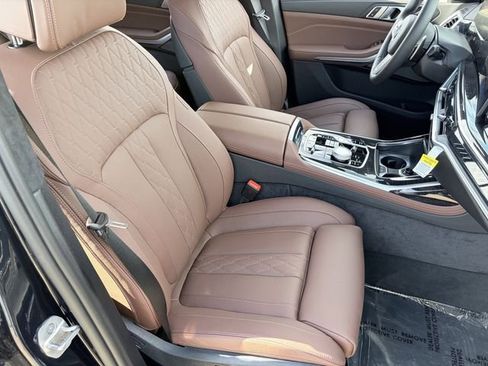 New 2026 BMW X7 M60i w/ Executive Package AWD/4WD image 11