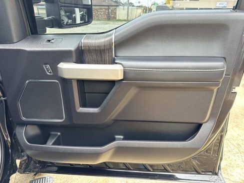 Used 2021 Ford F250 Lariat AWD/4WD image 25