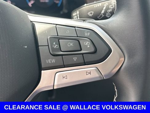Certified 2026 Volkswagen Atlas SE FWD image 19