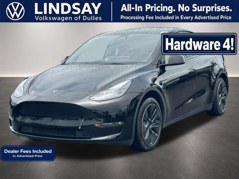 Used 2024 Tesla Model Y Long Range AWD/4WD image 4