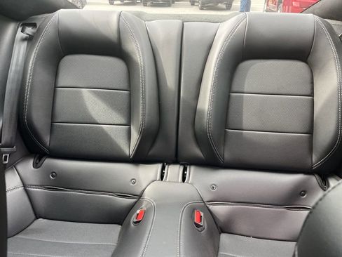 Used 2022 Ford Mustang GT Premium image 14