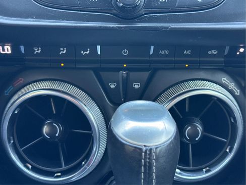 Used 2018 Chevrolet Camaro LT w/ RS Package image 30