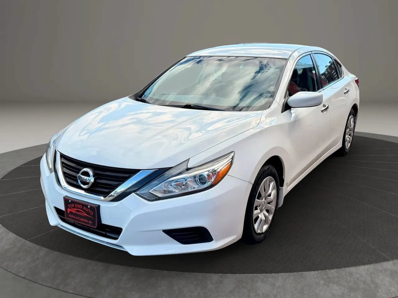 Used 2018 Nissan Altima 2.5 S w/ S Convenience Package FWD image 1