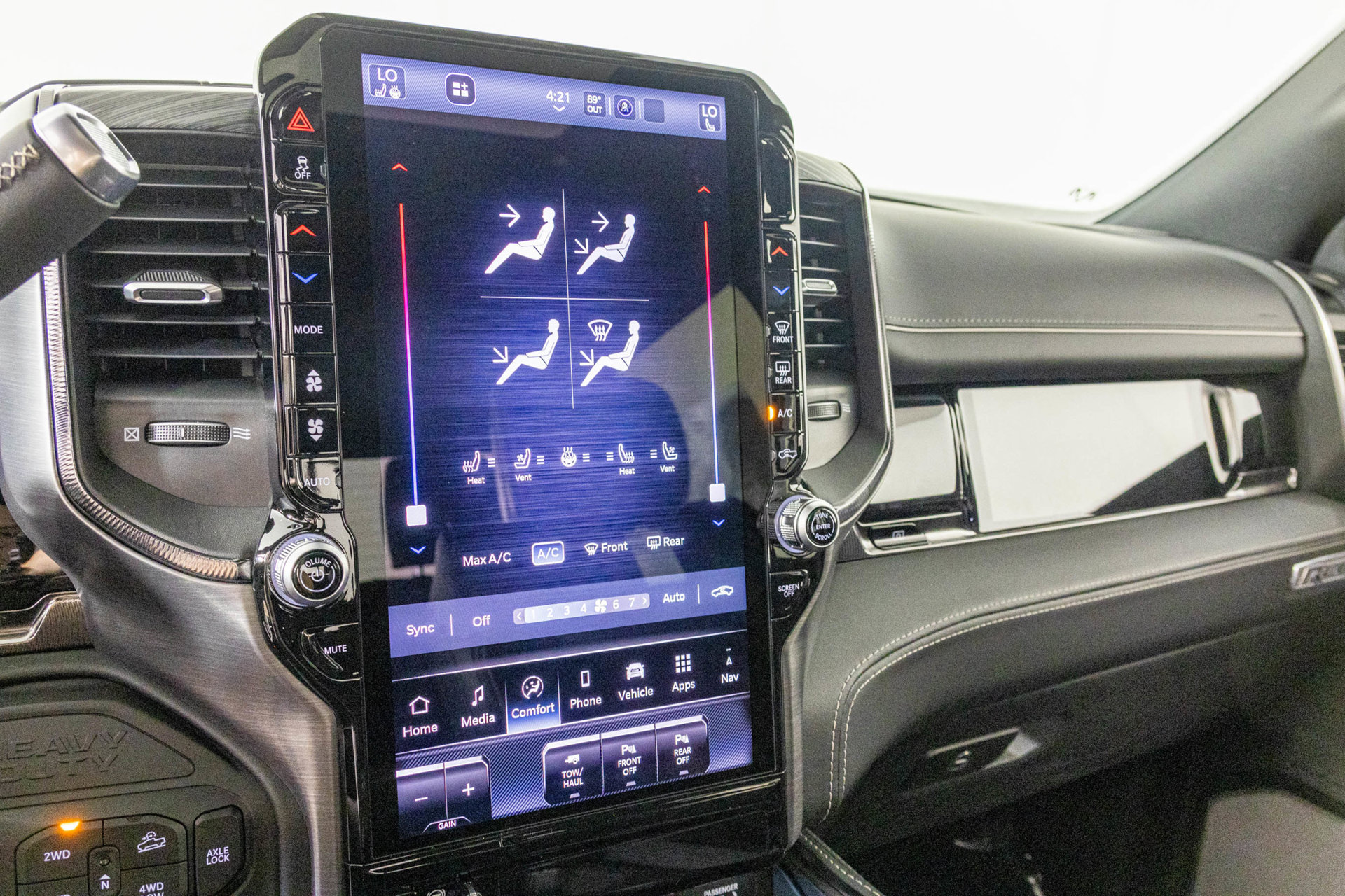 New 2027 RAM 2500 Rebel AWD/4WD image 27