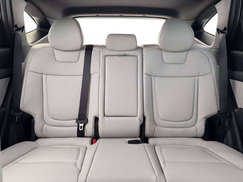 New 2026 Hyundai Tucson Limited w/ Tow & Go Package image 16