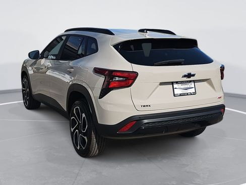 New 2026 Chevrolet Trax RS image 5